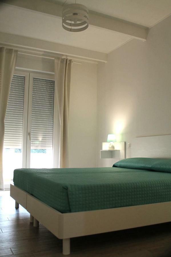 B&B Le Tre Spiagge Calasetta Luaran gambar