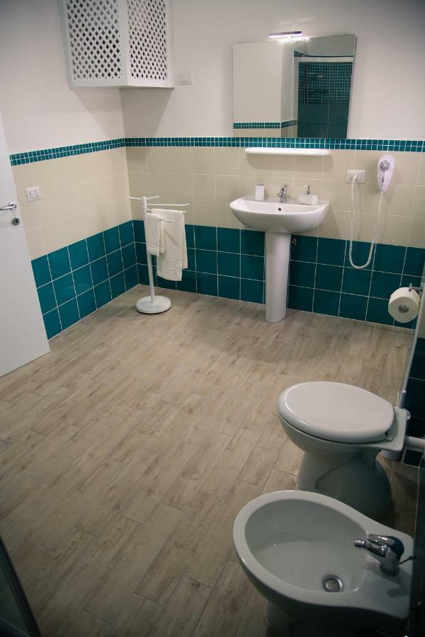 B&B Le Tre Spiagge Calasetta Luaran gambar